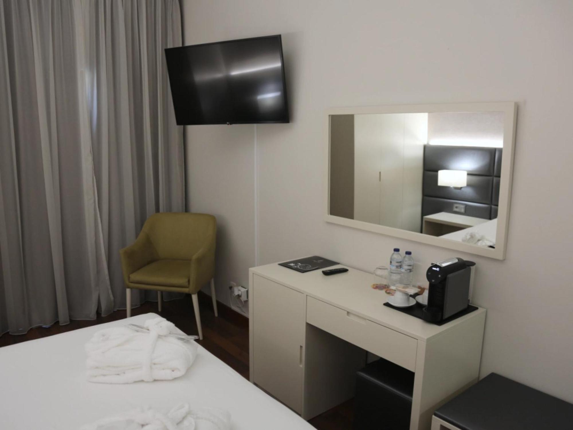 Lara Hotel Valenca