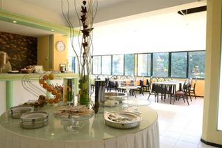 Hotel Lara 3*